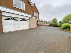 Driveway- click for photo gallery